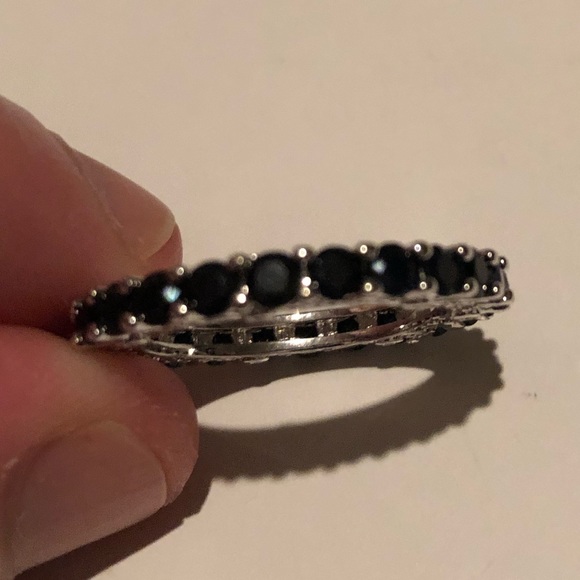 925 Silver Black Sapphire Eternity Ring - Picture 5 of 8